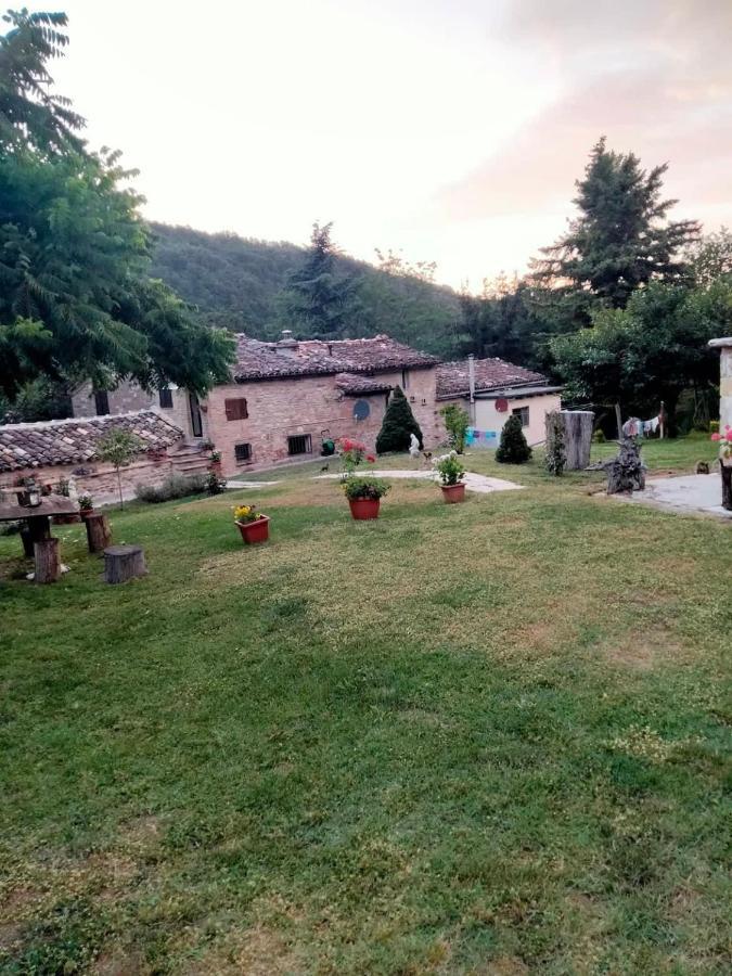 Il Giardino Dei Sogni Bed & Breakfast Montefortino Luaran gambar