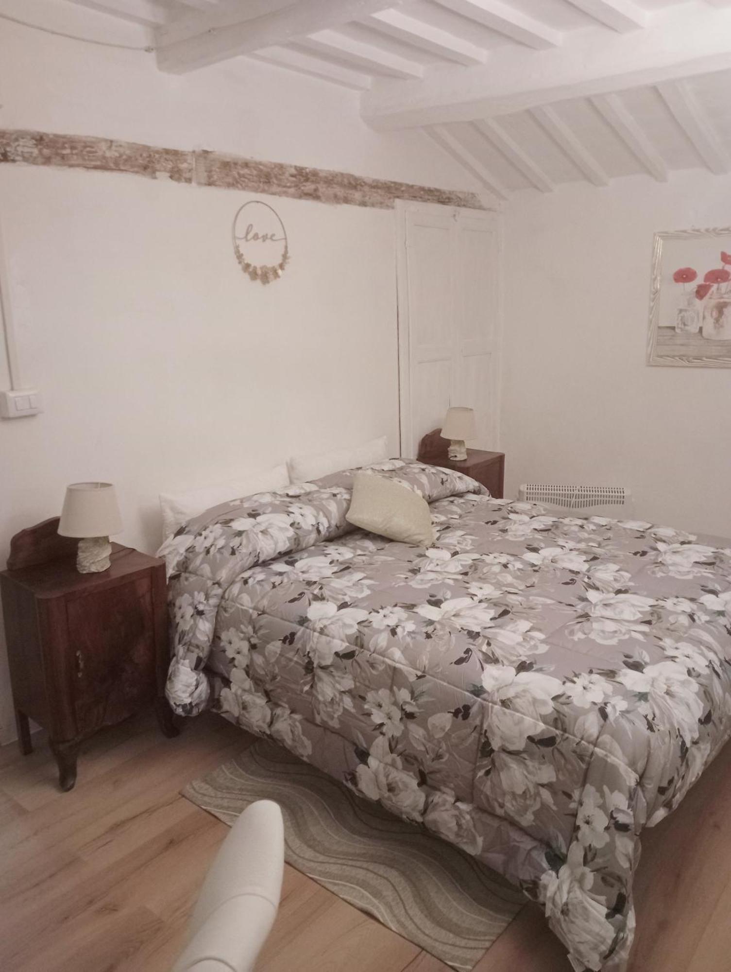 Il Giardino Dei Sogni Bed & Breakfast Montefortino Luaran gambar